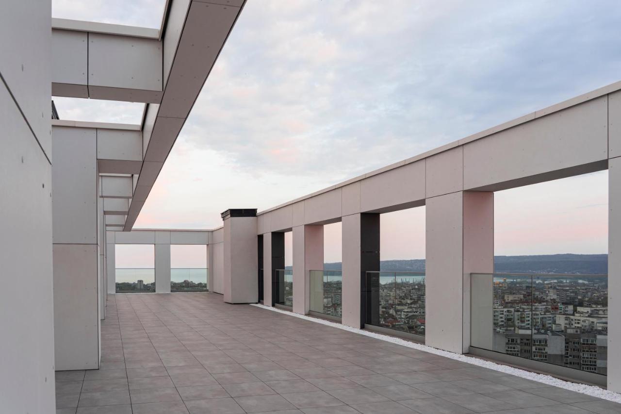 Hotel Campus 90 - Free Parking Varna Bagian luar foto